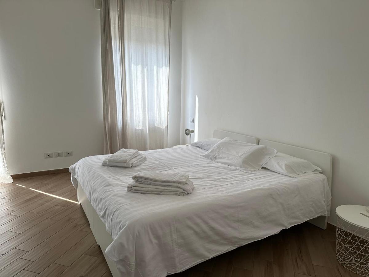 Appartamento Via Centro Верона Экстерьер фото
